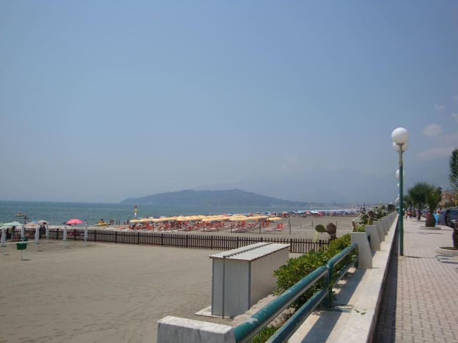 Apartamento Girasole A Due Passi Dal Mare Minturno Exterior foto